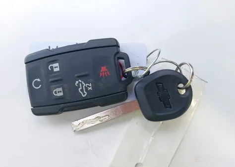 1GCPYBEK8NZ135310